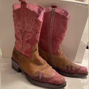 Women’s Cowboy Boots (Leather)